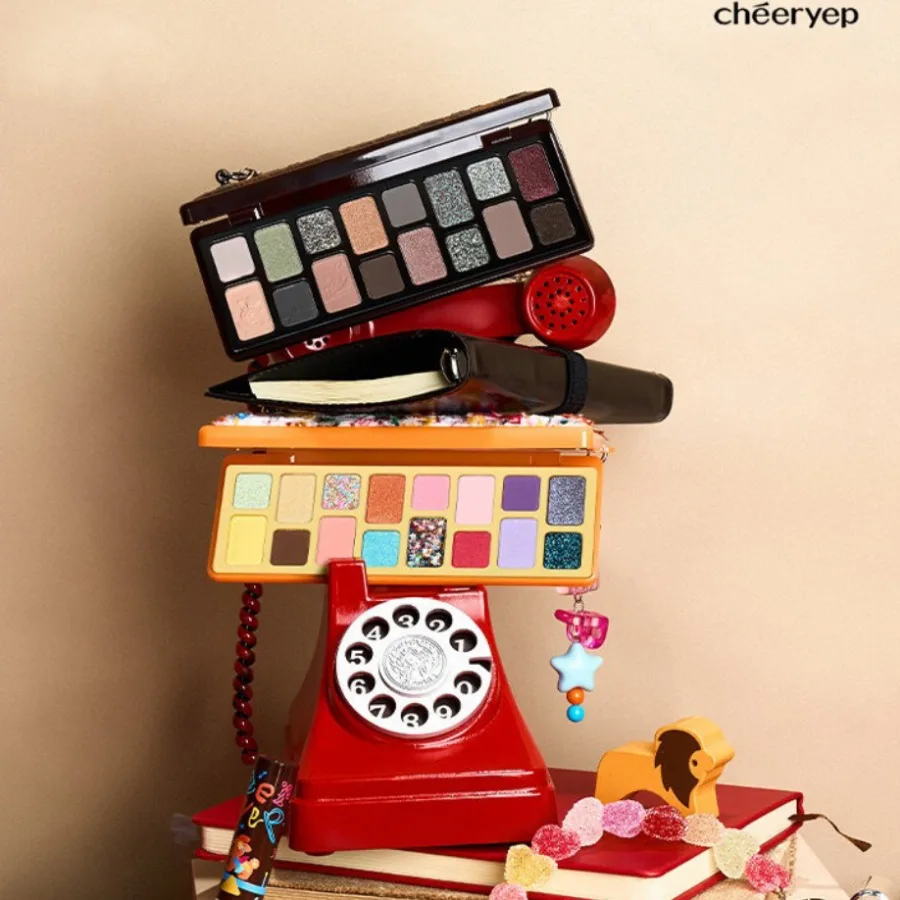 Cheeryep 16-Color Eyeshadow Palette Neutral Matte & Shimmer,Everyday Natural Earth-Toned Makeup,Highlighter & Shadow All-in-One - Image 2