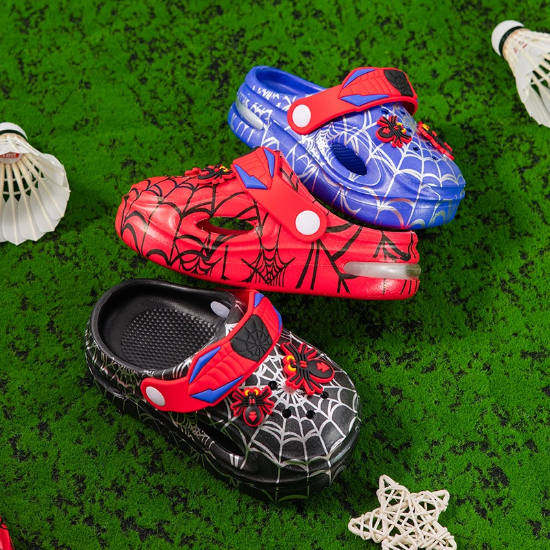 Cool Kids Spider Web Cartoon Clogs, Soft Cushioned Non-Slip Sole, Summer Versatile Boys Quick Dry Breathable Slippers - Image 2