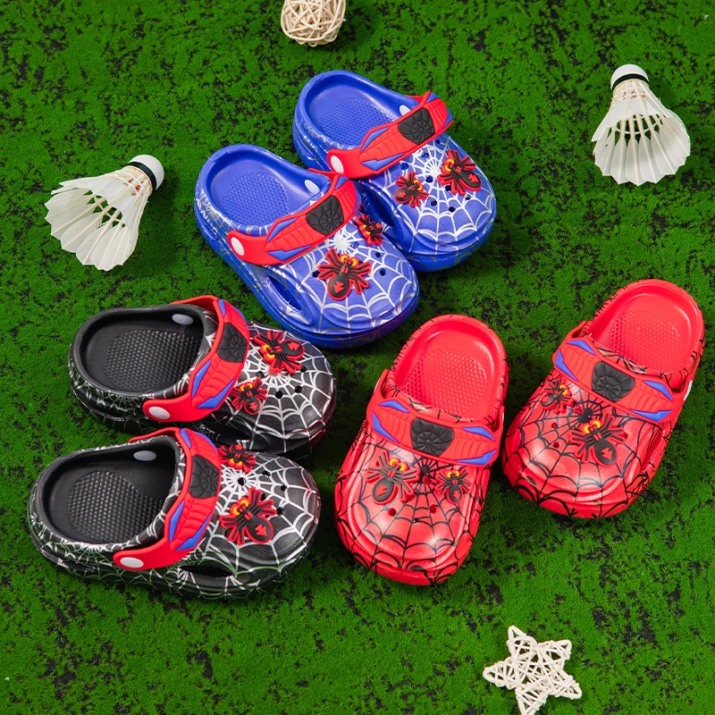 Cool Kids Spider Web Cartoon Clogs, Soft Cushioned Non-Slip Sole, Summer Versatile Boys Quick Dry Breathable Slippers