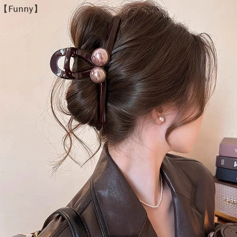 Elegant Pearl Hair Claw For Women Girls Simple Large Shark Clip Trendy Plastic Hairpin Fashion Versatile Hair Accessories Gifts - Image 4