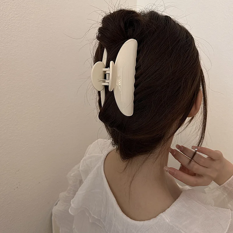 Elegant Women Hair Claw Clips Large Size Acrylic Hair Claw Korean Fashion Hair Accessories for Girls Barrettes Hairpins Headwear - Image 5