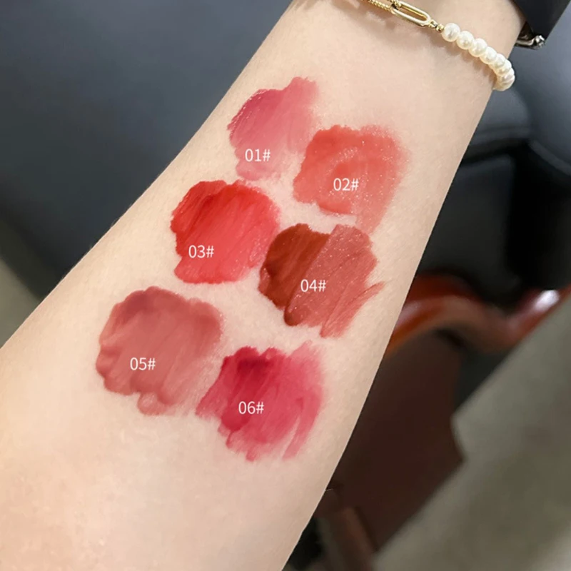 HERORANGE Light Glass-Like Lip Lacquer - Mirror Shine, Hydrating Formula; Smudge-Proof, Long-Wear, and Skin-Brightening - Image 4