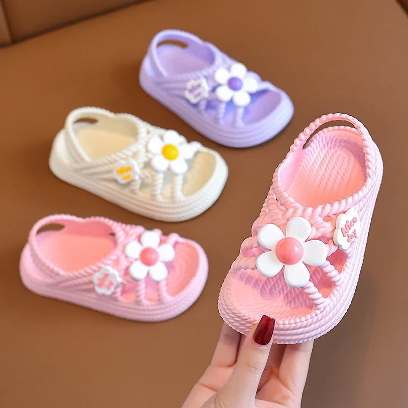 New Children's Slippers Summer Girls and Boys Bathroom Home Anti Slip Beach Shoes Soft Soled Baby Sandals - Image 2