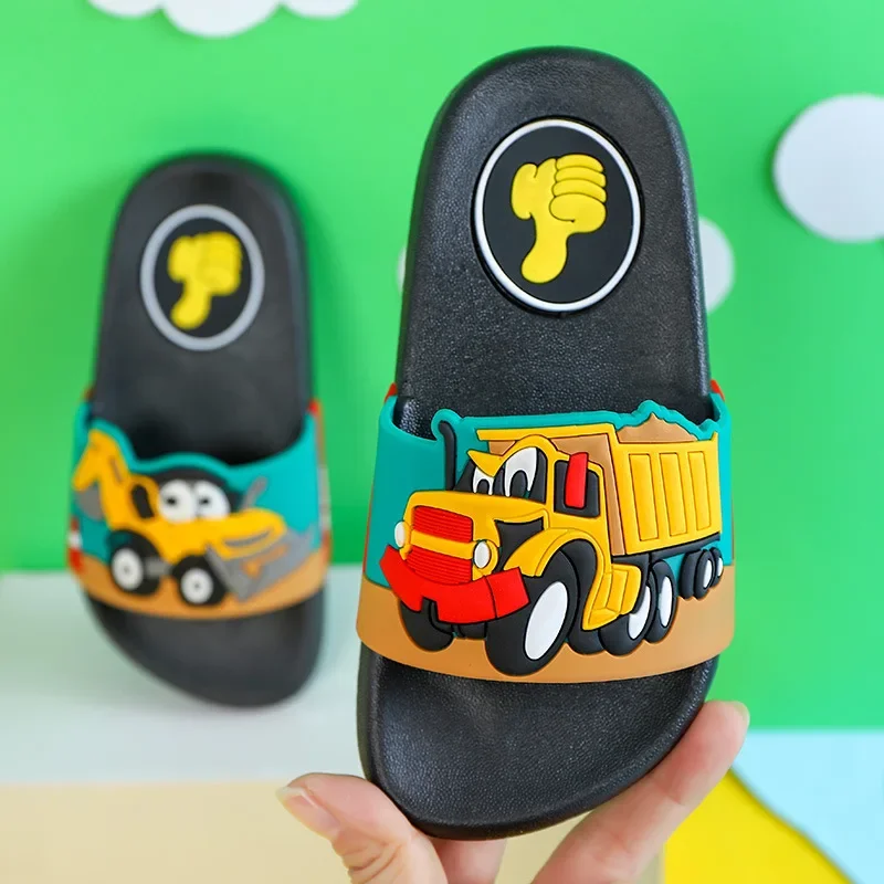 New2024 summer children slippers Kids shoes Cartoon slippers Soft soled anti-skid sandals kids shoes zapatos niña chausson - Image 3