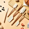 Silicone Scraper Scraper, Home Baking Wooden Handle Scraper, Cake Scraper, Cream Small Spatula Set