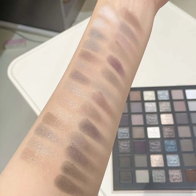 Smoky 42-Color Eyeshadow Palette, Matte Pearl Glitter Highlight, Waterproof Long Lasting Fine Texture Daily Eye Makeup - Image 6