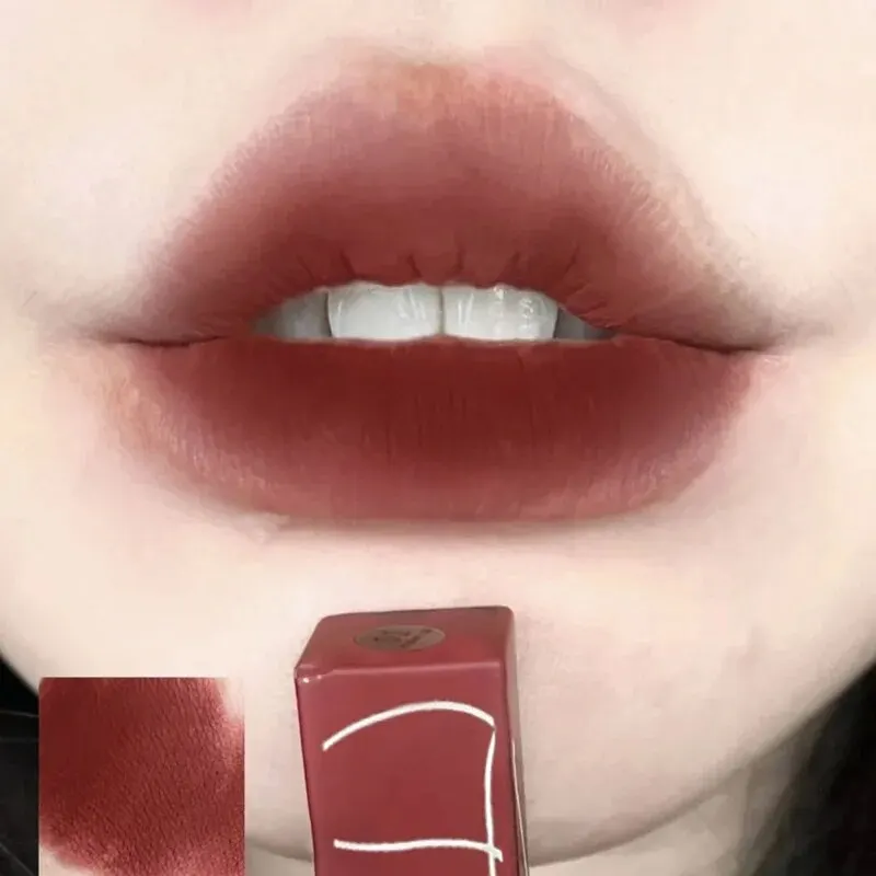 TX010 Thin Tube Matte Lipstick Waterproof Sweatproof Long-Lasting Makeup Resistant Dual Use on Lips And Cheeks - Image 4