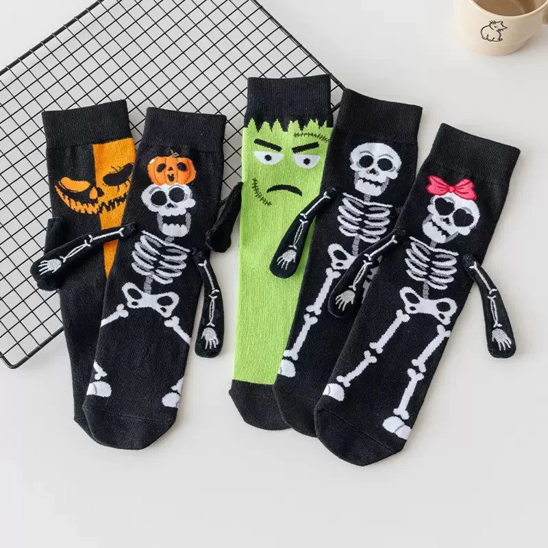 1 Pair Halloween Cartoon Socks Cute Bat Hand Holding Mid-Calf Funny Novelty Socks Spooky Costume Gift for Women Men Party Unisex - Image 2