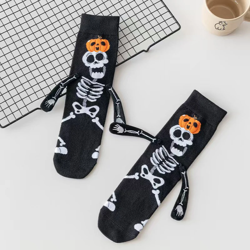 1 Pair Halloween Cartoon Socks Cute Bat Hand Holding Mid-Calf Funny Novelty Socks Spooky Costume Gift for Women Men Party Unisex - Image 3