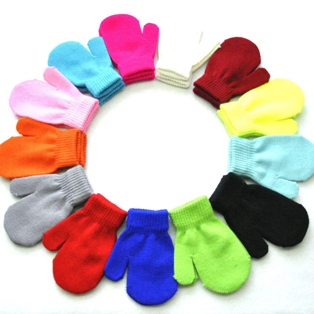 1pc Soft and Warm Kids Gloves for Winter Accessories Classic Design for 1-4 Year Olds Toddlers Baby Mittens - Image 4
