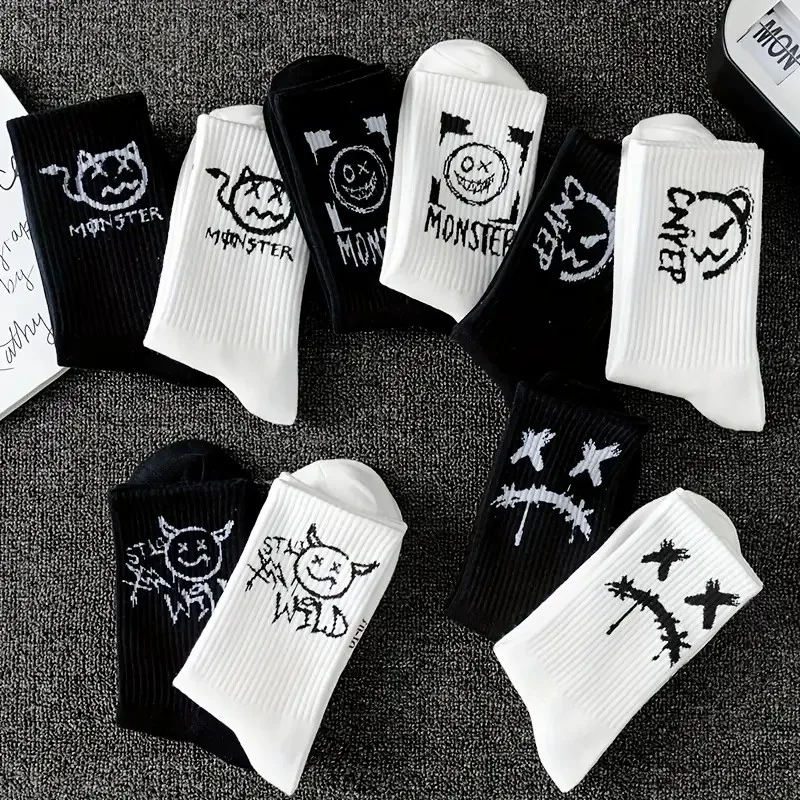5/10 Pairs Men Women Graffiti Printed socks Street Style Soft Comfortable Sweat Absorbing Breathable Couple Sports Leisure Socks - Image 4