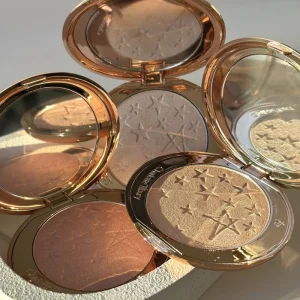 CT Skin‑smoothing Matte Powder Foundation with Fine Shimmer To Brighten Facial Gloss Details Blush Cushion Contour Highlight