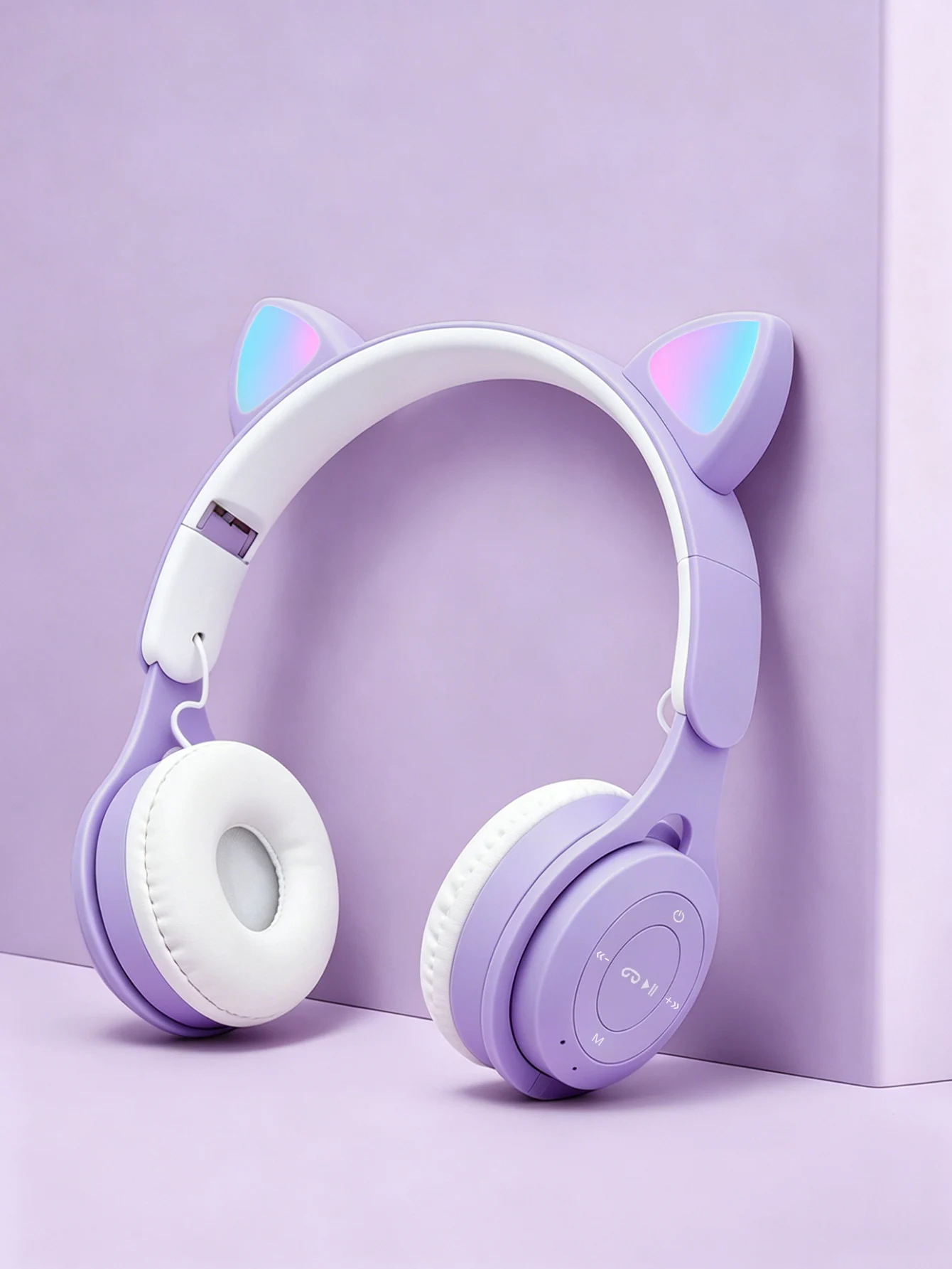Cat Ear Headphones with Wireless Technology, Featuring RGB Lighting Effect, BT 5.0 with Low Latency, Long Battery Life, as a Gif - Image 2