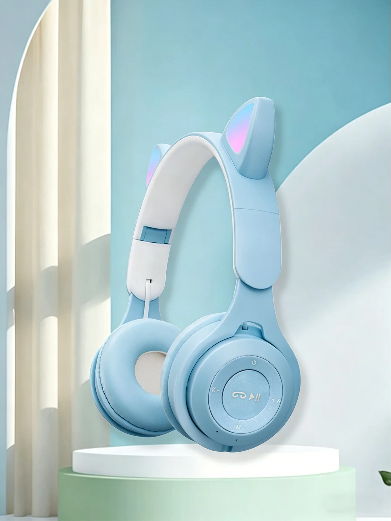 Cat Ear Headphones with Wireless Technology, Featuring RGB Lighting Effect, BT 5.0 with Low Latency, Long Battery Life, as a Gif - Image 3