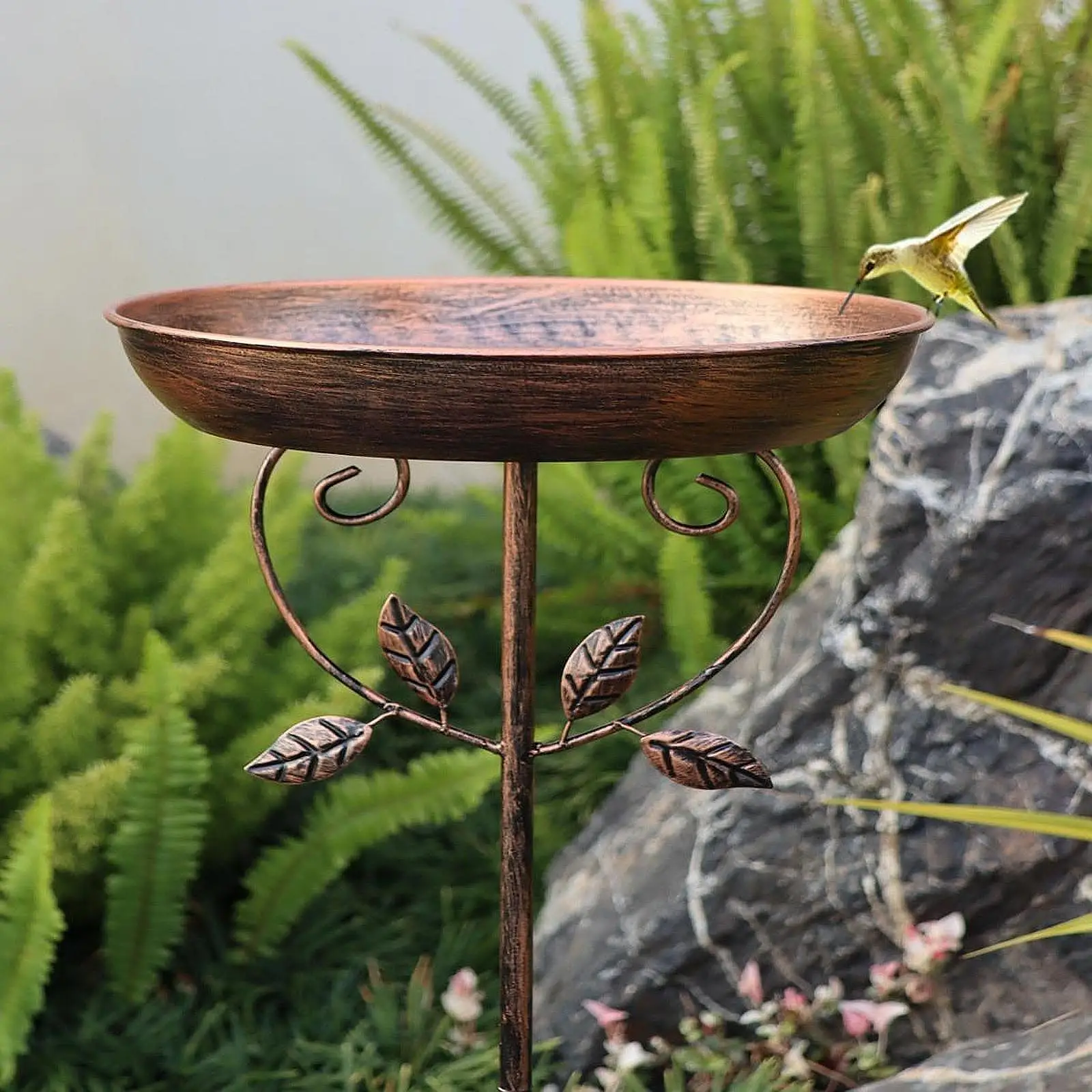 Freestanding Bird Bath Bowl with Garden Stake Outdoor Landscape Housewarming Bird Feeder Water Bowl for Park Porch Deck Yard Freestanding Bird Bath Bowl with Garden Stake Outdoor Landscape Housewarming Bird Feeder Water Bowl for Park Porch Deck Yard