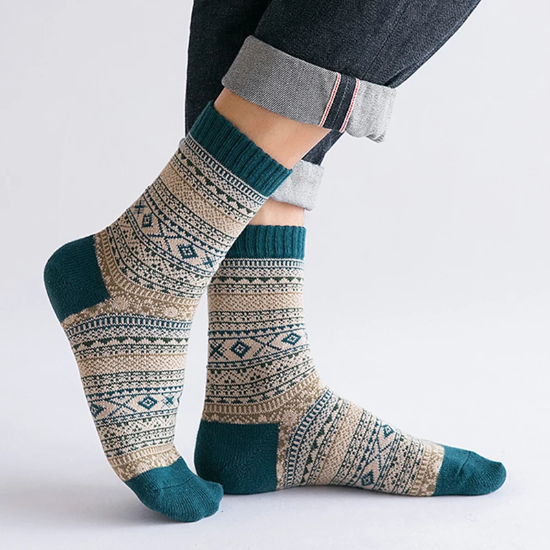 HSS Brand 5 Pairs Winter Men's Socks Thicken Sheep's Wool Socks Warm Men Retro Style Colorful Fashion Man Socks For Snow Boots - Image 3