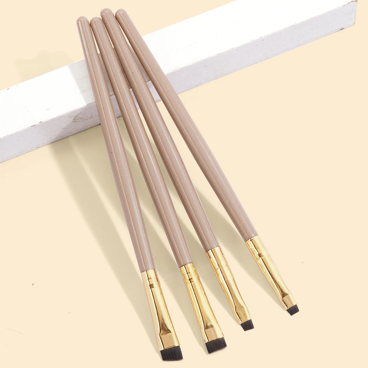 MAANGE 4 Pieces Eyebrow Contour Makeup Brush Eyeliner Brush Portable Small Angle Eyebrow Brush For Female Makeup Beauty Tool - Image 5