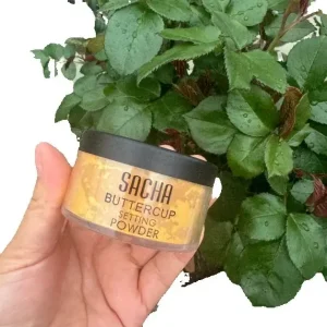 Sacha Buttercup Translucent Setting Powder Loose Face Powder to Set Makeup Foundation Or Concealer Finish