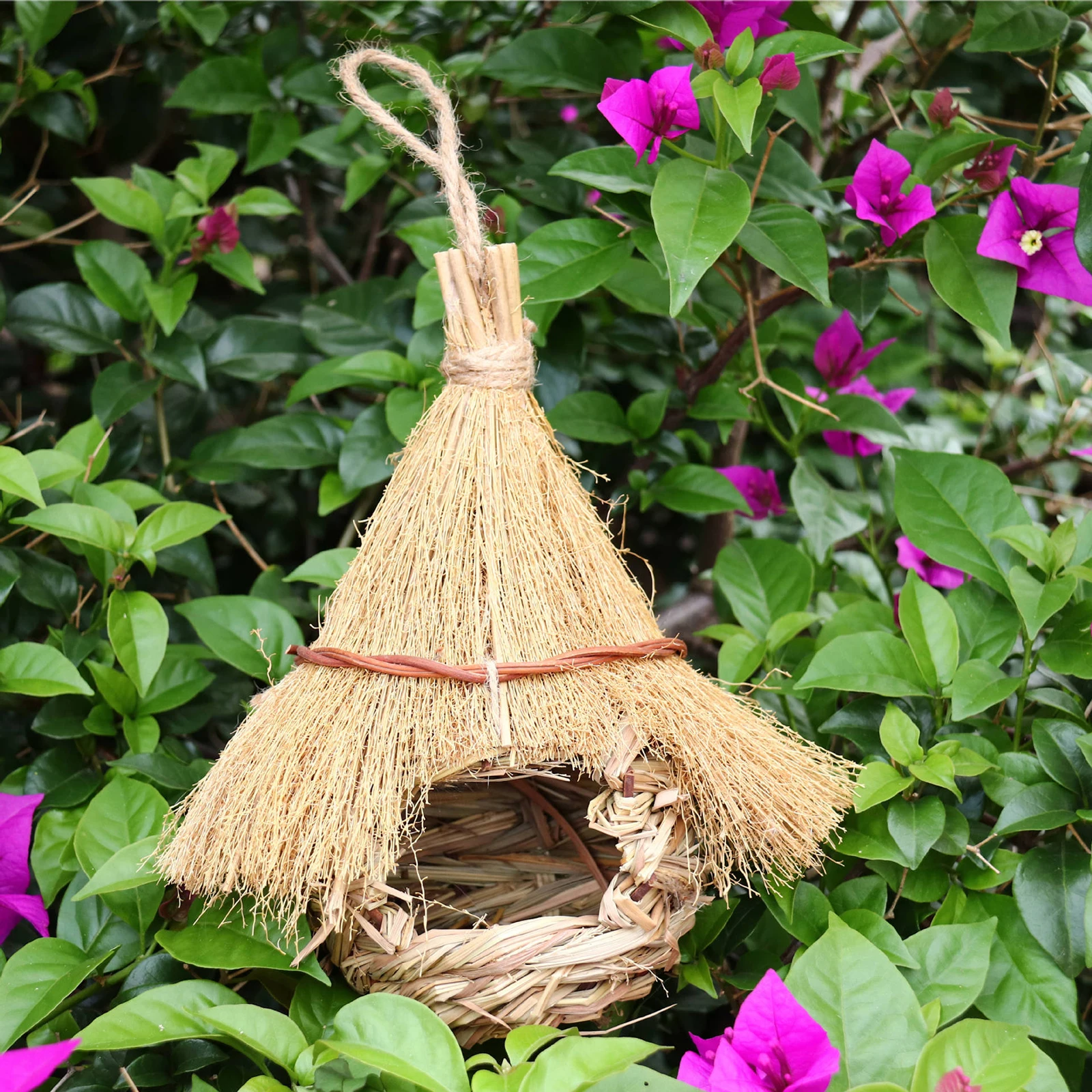 Wren Finch Hanging Bird House Hand Woven Bird Nesting House Grass Birds Hut Hummingbird House for Outside Indoor Lawn Patio Home - Image 4
