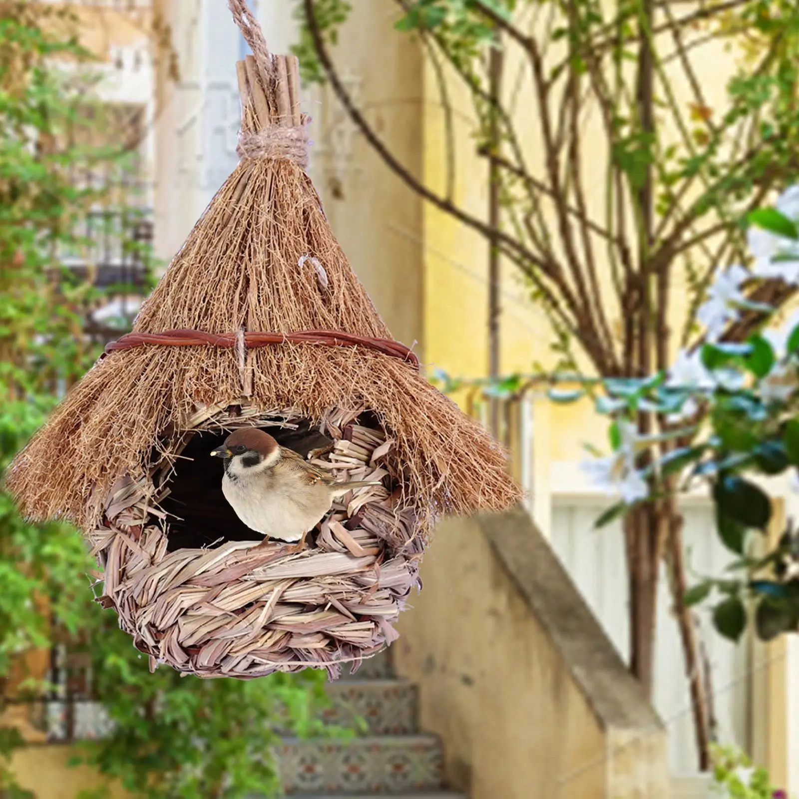 Wren Finch Hanging Bird House Hand Woven Bird Nesting House Grass Birds Hut Hummingbird House for Outside Indoor Lawn Patio Home
