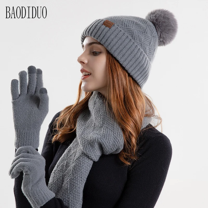 Xinbaoguan 100% Acrylic 9988 Winter Korean Edition Fashion Knitted Wool Warm Hat Scarf Glove 3-Piece Set Ear Protection Hoodie