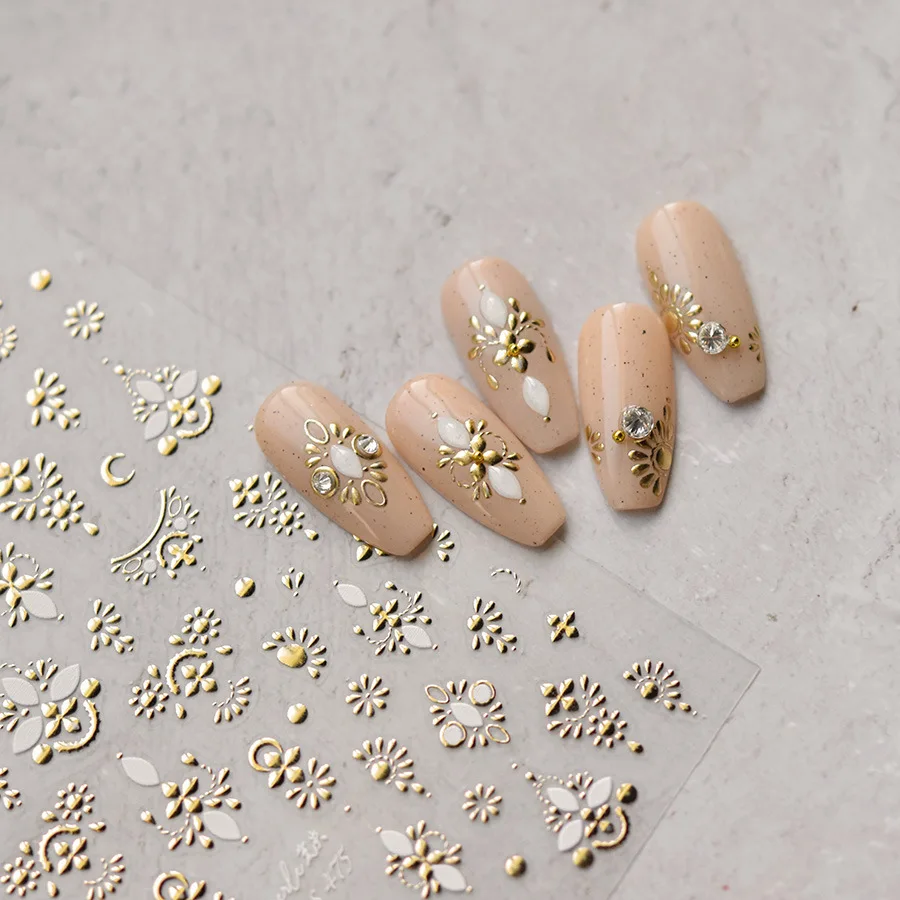 1 PCS Vintage Gold Floral High Quality 5D Embossed Nail Art Decals Nail Art Engraving Decoration Fashion Slider Nail Stickers - Image 5