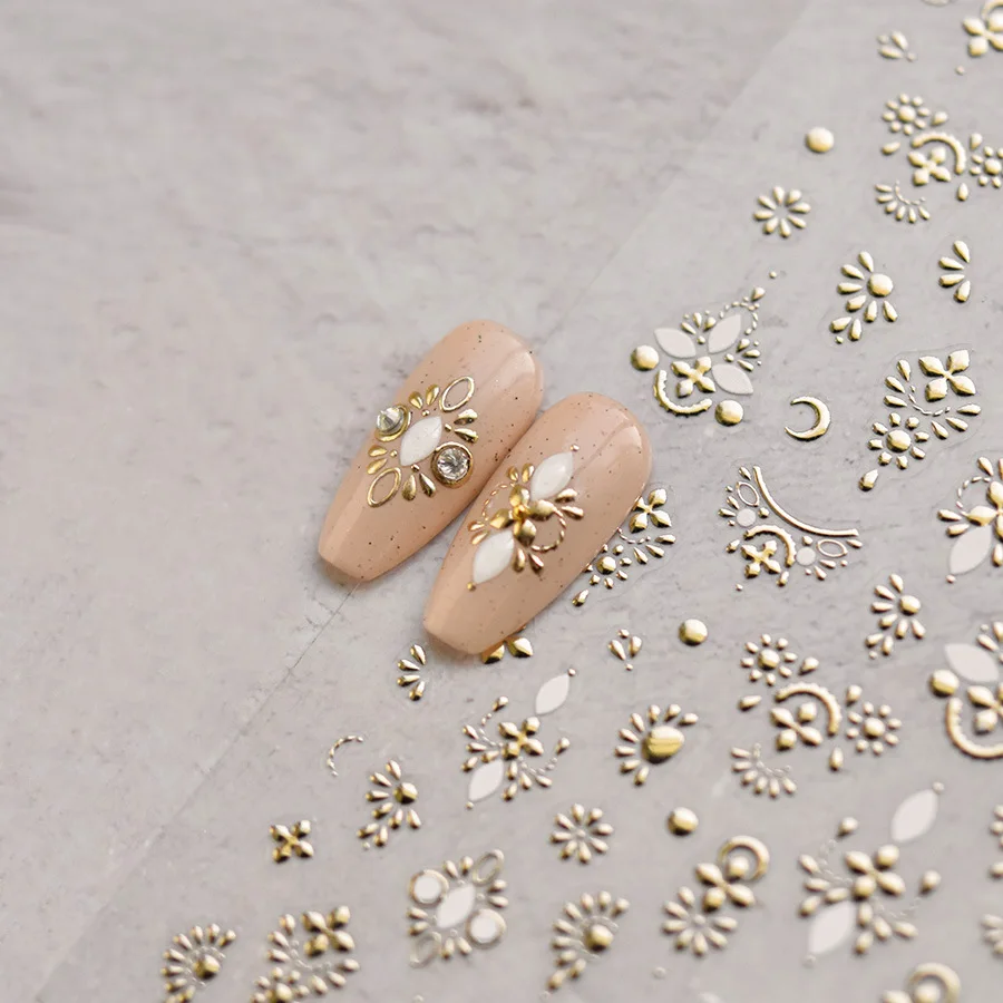 1 PCS Vintage Gold Floral High Quality 5D Embossed Nail Art Decals Nail Art Engraving Decoration Fashion Slider Nail Stickers - Image 6