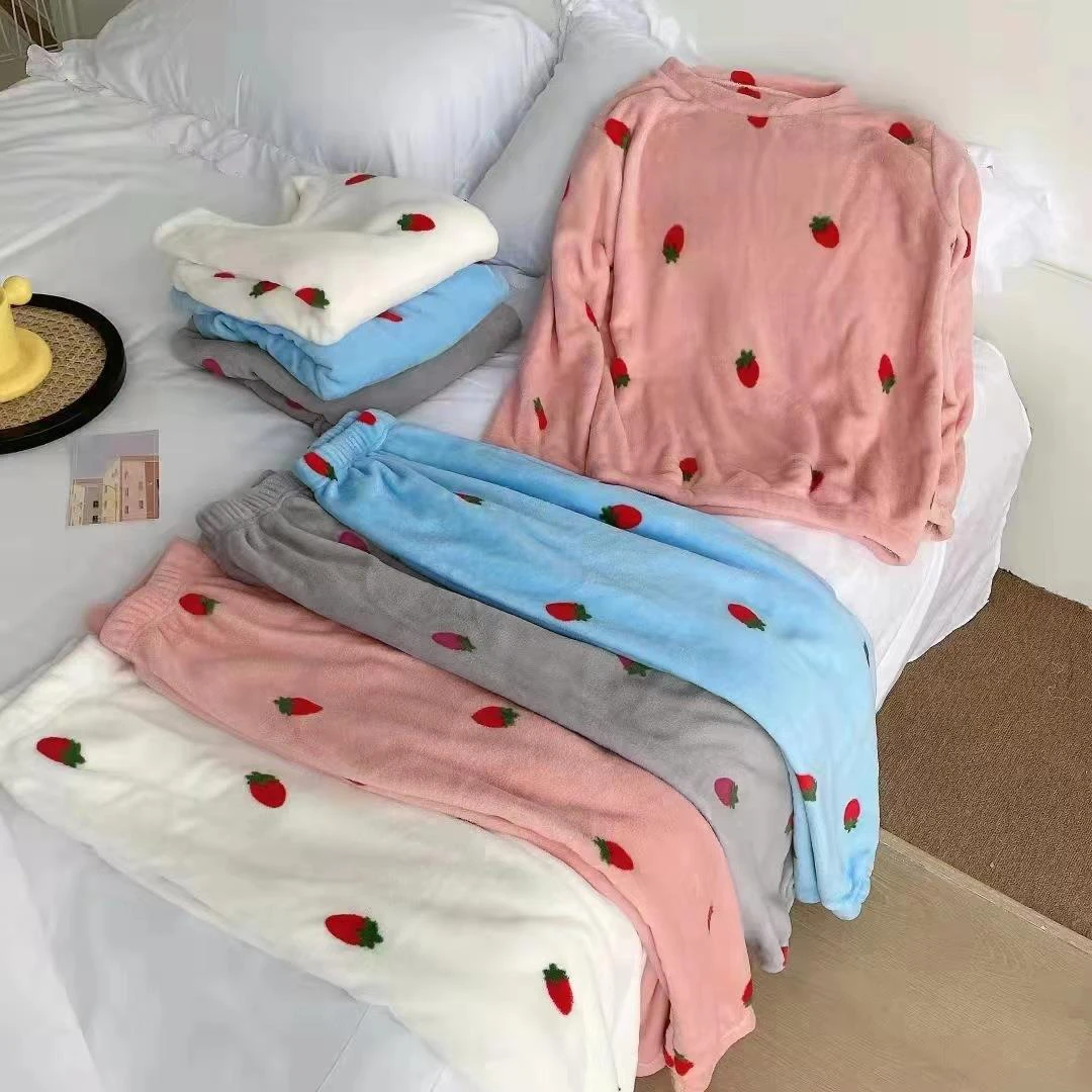 1 Sets Winter Thickened Warm Pajamas Sets For Women Coral Velvet Cute Strawberry Loungewear Female Leisure Thermal Nightwear New - Image 5