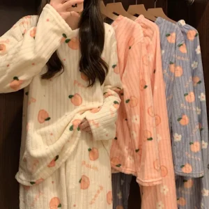 2025 New Women's Pajamas Set Warm Two-Piece Homewear Set Peach Bear Coral Velvet Suit Cute Sweet Thickened Warm Homewear