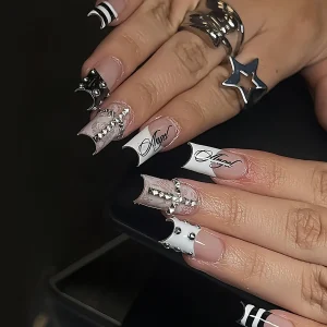 24Pcs Gothic Mid-length Square False Nails Detachable Diamond Decor Cool Press on Nails Black White Stripe French Fake Manicure