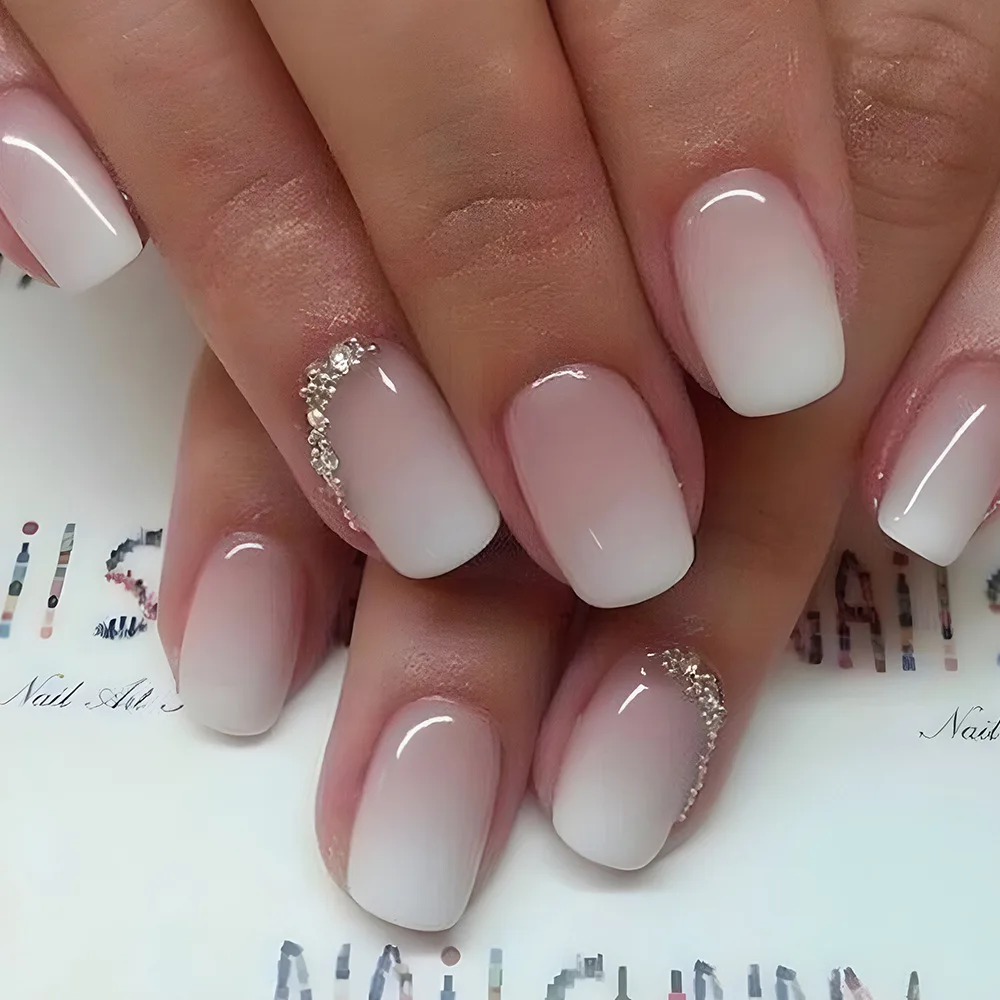 24Pcs Simple Square Head Fake Nail with nude design White Gradient French Press on False Nails Short Full Cover Nail Tips - Image 4