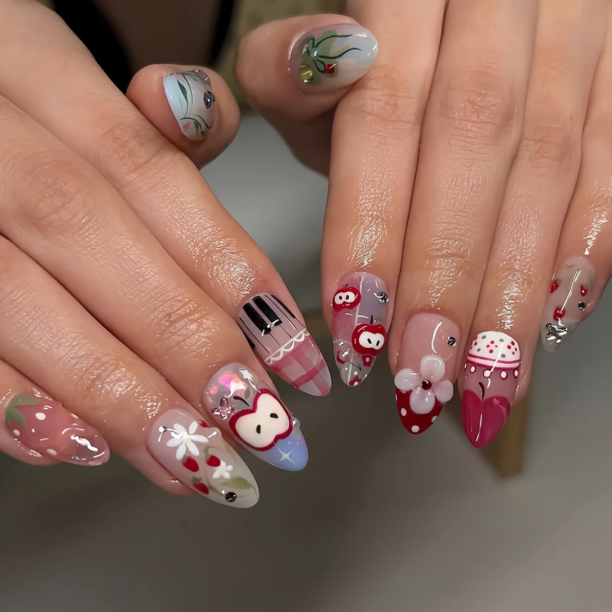 24pcs Sweet False Nail Patches Detachable Fake Nail Tips With Bowknots Love Heart Pearl Design Pink Almond Korean Press On Nail - Image 5