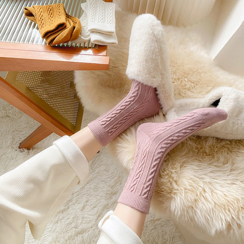 3 Pairs Thicken Cashmere Wool Socks Women's Winter Super Warm Solid Mid-Calf Snow Boot Socks Thermal Japanese Fashion Pile Socks - Image 4