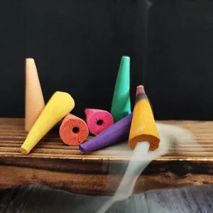 50pcs Natural Oversize Backflow Incense Cone 25 Minutes Mixed Scents Reflux Tower Incense Sandalwood Aromatherapy