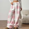 A pair of women's spring, autumn and winter pajamas, loose, casual checked pants, fleece and thickened pants, and home wear
