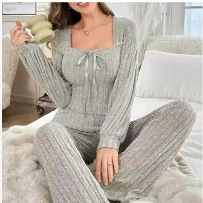 American-Style Women's Fall/Winter Long Pajama Set with U-Neck, Brushed Ribbed Fabric—comfortable Loungewear for Winter - Image 4
