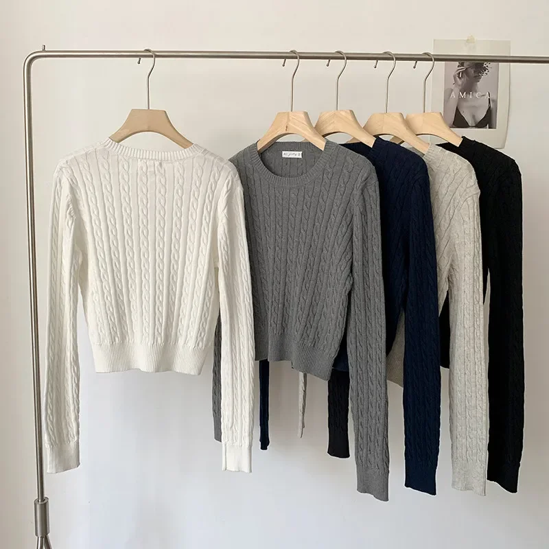 Cable‑Knit Long Sleeve Knit Sweater 2026 Autumn Winter Solid‑Color O-Neck Sweater Women Pullover Versatile Base Top - Image 3