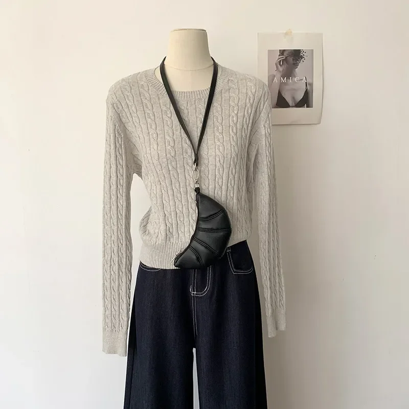 Cable‑Knit Long Sleeve Knit Sweater 2026 Autumn Winter Solid‑Color O-Neck Sweater Women Pullover Versatile Base Top - Image 5