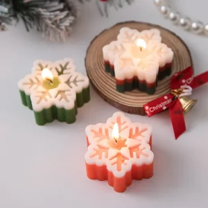 Handmade Snowflake Aromatherapy Candle Romantic Christmas Creative Home Tabletop Decor Ornament Holiday Gift Supply