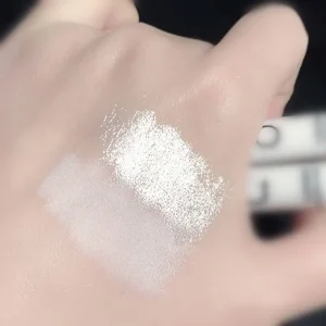 Shadow Liner Stick Highlight Pen White Highlighter Pencil Glitter Eyeshadow Pen Lying Silkworm Pencil Diamond Silkworm Pencil