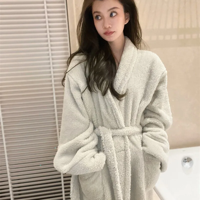Women's Bathrobe for Autumn and Winter, High-End French Style, Wearable Flannel Robe, Simple Korean Long Pajama Dress